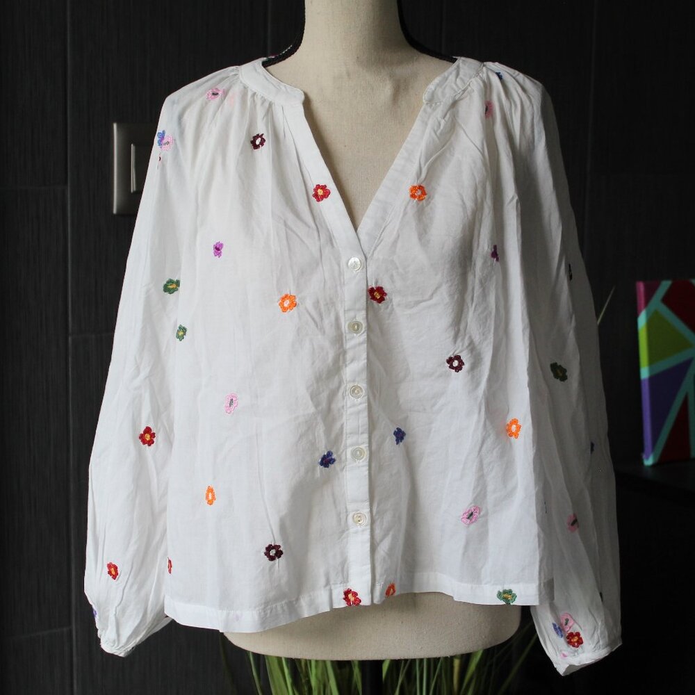 100% Cotton Embroidered Top. Velvet by Graham & Spencer. NWT